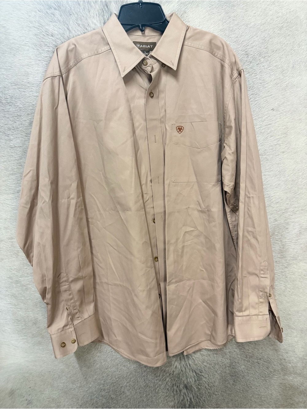 Ariat Men's Casual Button Down Shirt in Light Taupe